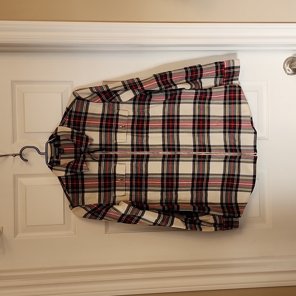 Chaps plaid zip up shacket. Size‎ M.
